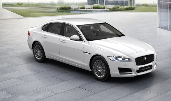  Jaguar XF Black Jack Resmi Mengaspal, Harga OTR Rp1,5 Miliar