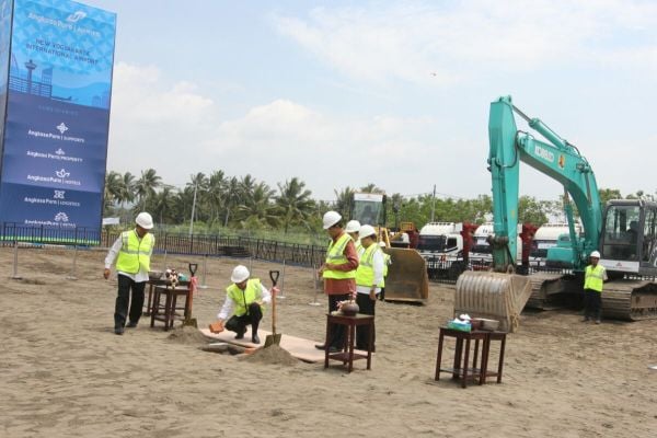  Presiden Jokowi Groundbreaking Bandara Kulon Progo