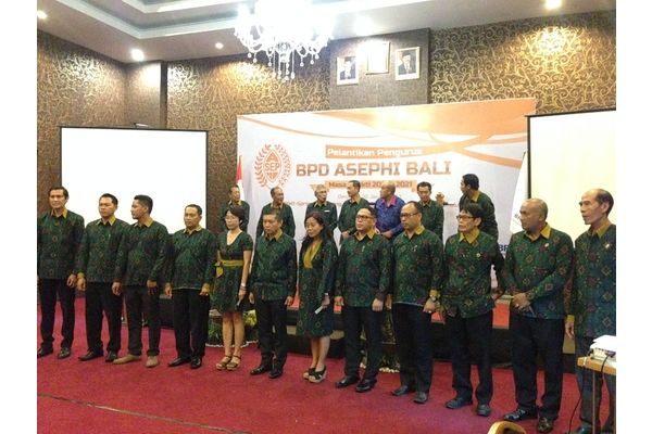  Pengurus Baru Asosiasi Eksportir Kerajinan Bali Dikukuhkan