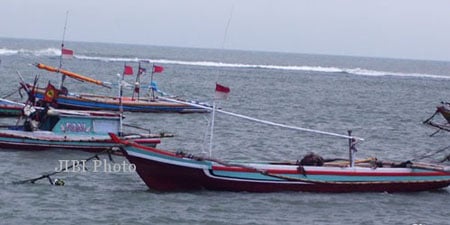  Gelombang Tinggi, Nelayan Cilacap Mandek Melaut