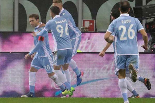  Hasil Coppa Italia: Lazio Susul Juve & Napoli ke Semifinal