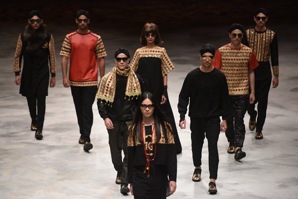  INDONESIA FASHION WEEK 2017: Dibuka Menperin, Industri Fesyen Diharapkan Berkontribusi Besar Terhadap Devisa