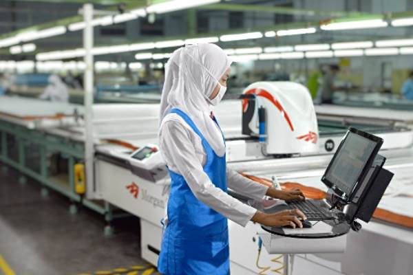 Indeks manufaktur di  level ekspansif./.eratexco.com