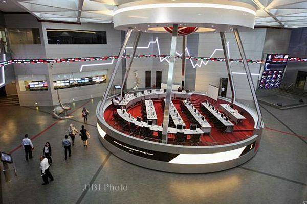 Belum Penuhi Aturan Free Float, BEI Suspensi Enam Saham Ini