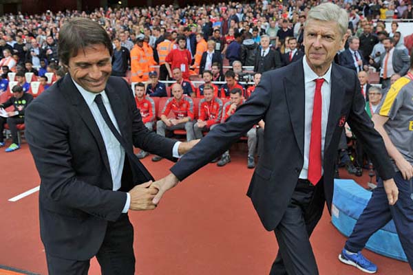 Pelatih Chelsea Antonio Conte (kiri) dan pelatih Arsenal Arsene Wenger/Daily Star