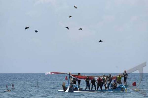  Nelayan Diminta Ikut Peduli Kelestarian Ekosistem Laut