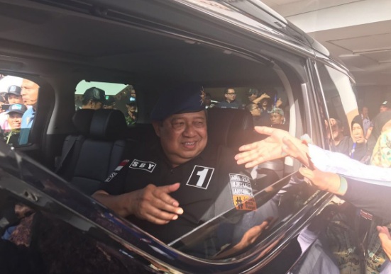  Lewat Twitter, SBY Ceritakan Rumahnya Digrudug Ratusan Orang