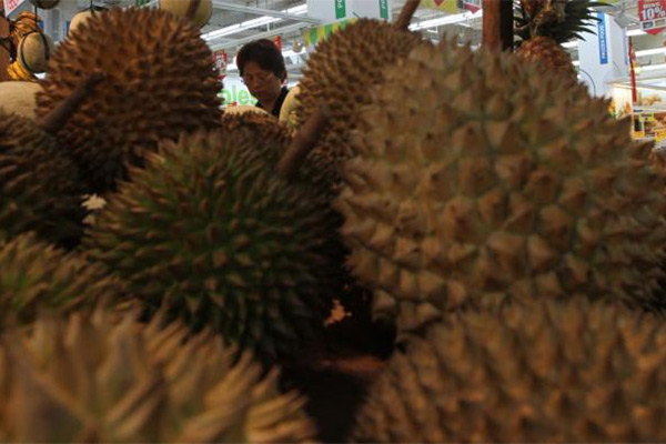 Tempat Jual Duren: Pemprov DKI Resmikan Loksem Pusat Penjualan Durian di Kalibata