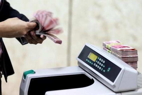  RUPIAH ATAS DOLAR AS 10 FEBRUARI: Tekanan Dolar dan Pilkada Jadi Penggerak Kurs