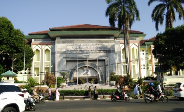  Pemprov DKI Beri Beasiswa 85 Mahasiswa UIN Jakarta