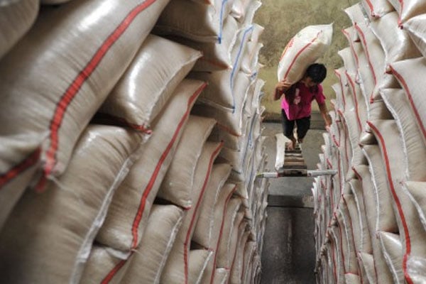  Bulog Surakarta Mulai Serap Gabah Petani