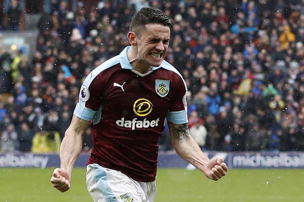  Hasil Liga Inggris: Jago Kandang Burnley Imbangi Chelsea
