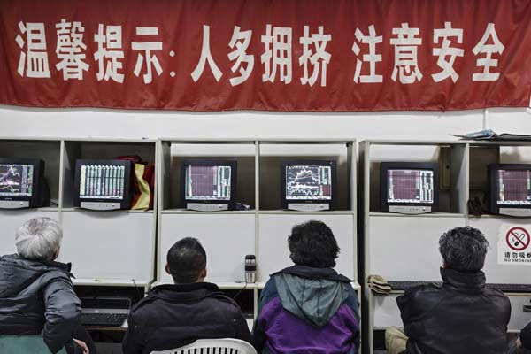  BURSA CHINA 13 FEBRUARI: Harga Komoditas Menguat, Indeks Shanghai Composite Ditutup Hijau