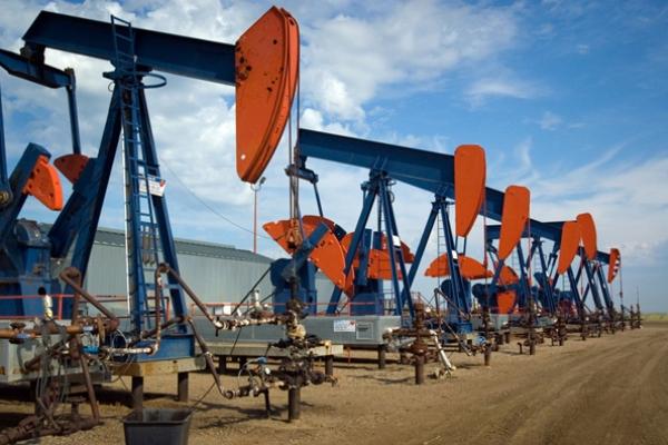  HARGA MINYAK: Pengeboran Shale AS Bayangi Kesepakatan OPEC, WTI Anjlok