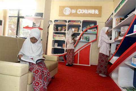  Bank Riau Kepri Luncurkan Learning Center & Perpustakaan