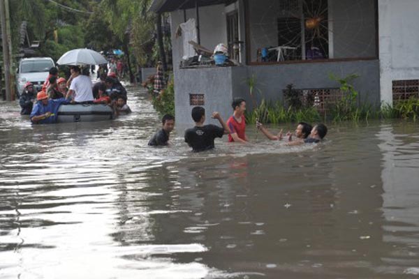  Banjir Sumbawa, Mensos Sebut Relokasi Opsi Terbaik