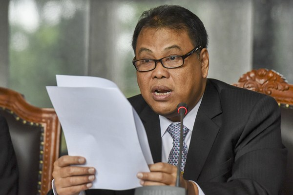  UJI MATERI UU PETERNAKAN: KPK Periksa Ketua Mahkamah Konstitusi