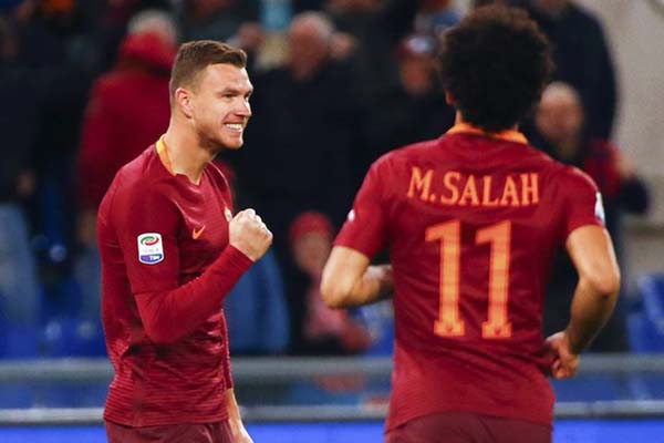  Hasil Liga Italia: Milan Atasi Fiorentina, Roma Habisi Torino