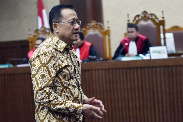  Divonis 4,5 Tahun Penjara, Begini Reaksi Irman Gusman