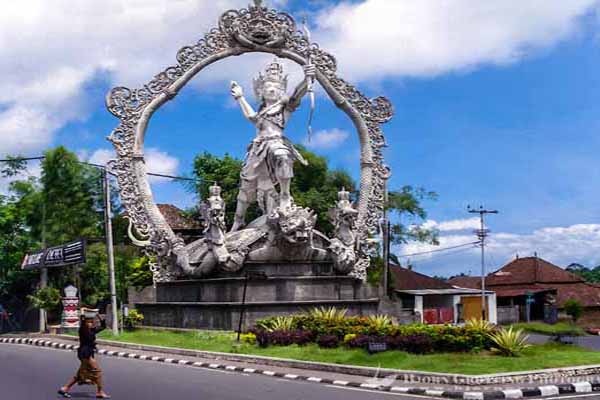  Pemkab Gianyar Siapkan Rp2,5 Miliar untuk Pelatihan Bahasa Inggris