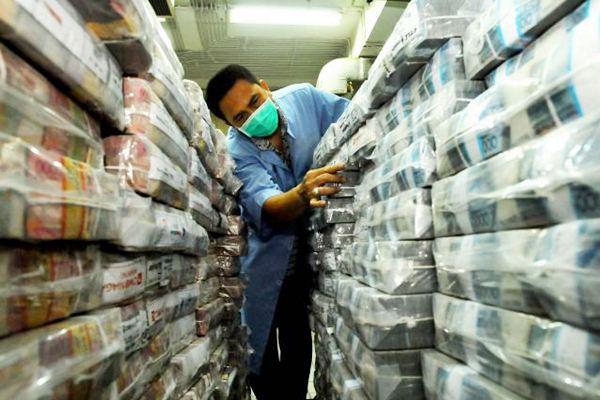  KURS RUPIAH 23 FEBRUARI: Berakhir Menguat 0,13%