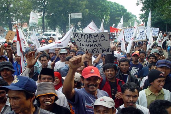  Kantongi 12,7 Juta Ha Lahan,  JOKOWI: Akan Dibagi, ke Rakyat Atau Muhammadiyah