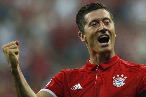  Hasil Bundesliga: Munchen & Dortmund Pesta Gol