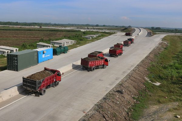  Proyek Pembangunan Jalan Tol Medan-Binjai