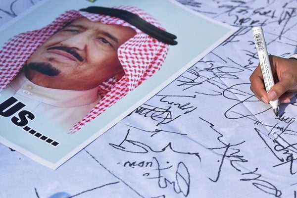  Sambut Kedatangan Raja Salman