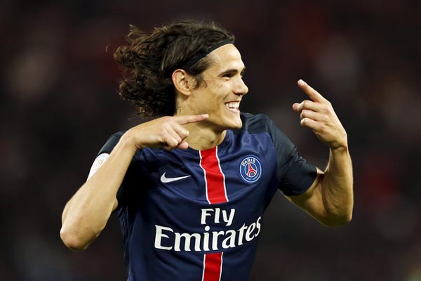  Tambah Satu Gol, Striker PSG Cavani Makin Mantap Top Skor Ligue 1