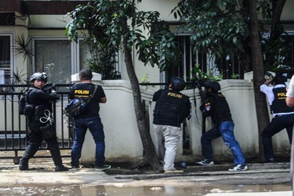  Bom Meledak di Bandung, Pelaku Sempat Terpental