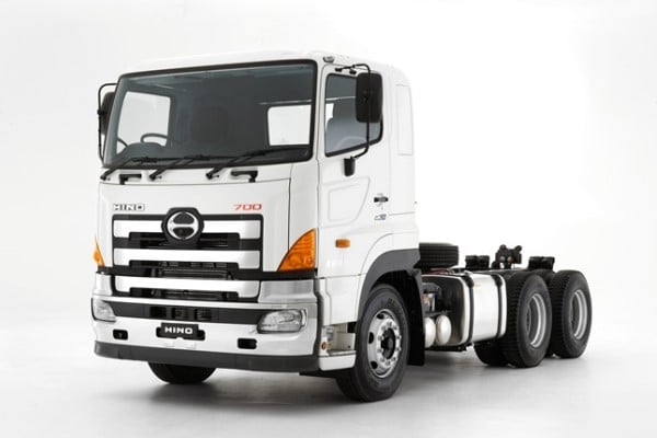  Hino Luncurkan Truk Mahal Rp1,3 Miliar