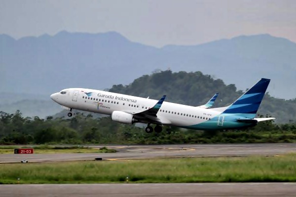  Candaan Bom Tunda Penerbangan Garuda Rute Makassar-Jakarta