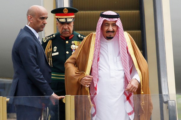  Raja Salman Bertemu Tokoh Lintas Agama. Pertemuan Berlangsung Tertutup