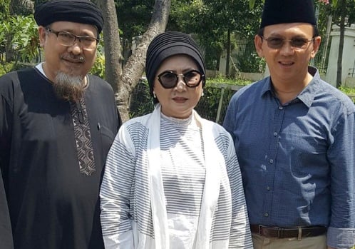  Hakim Tolak Kakak Angkat Ahok Menjadi Saksi