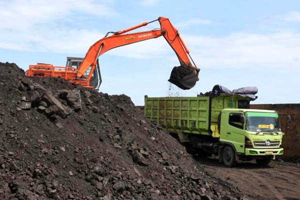  Minyak Terus Merosot, Harga Batu Bara Melemah Hari Keempat