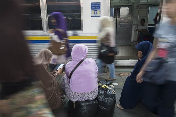  Stasiun Tanah Abang Makin Cantik, JPO Antarperon Mulai Beroperasi