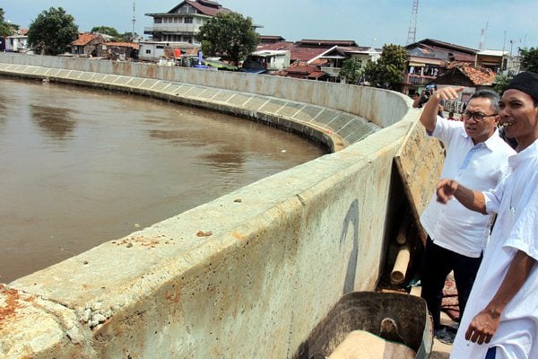  Zulkifli Hasan Kunjungi Sungai Bukit Duri