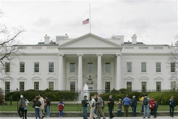  Gedung Putih Dimasuki Penyusup Lewat Pintu Dekat Kediaman Trump