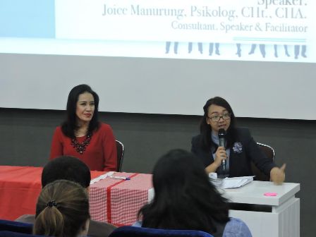  HI Unpar Gelar Short Diplomatic Course