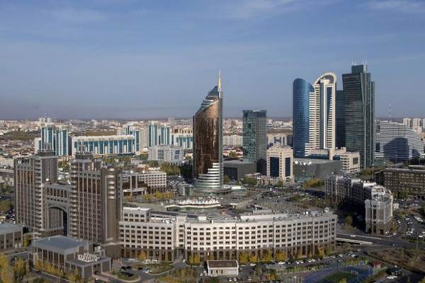  Kazakhstan Bebaskan Biaya Pembuatan Visa