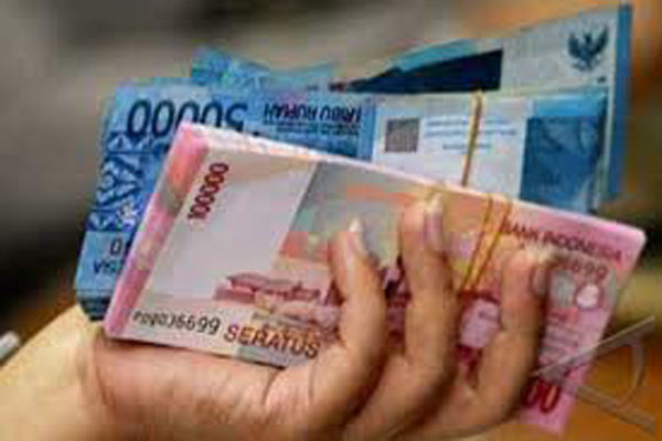  Puluhan Toko di Malang Belum Terapkan UMK