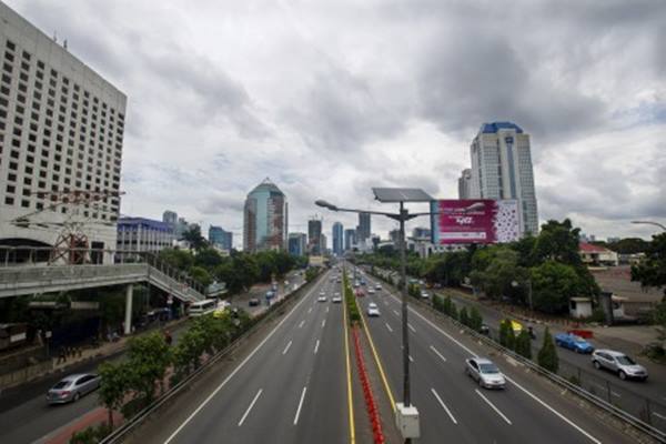  Diguyur Hujan, Jakarta Ramai Lancar