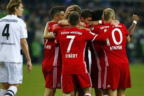  Hasil Bundesliga: Muller Menangkan Munchen di Laga Ke-250-nya