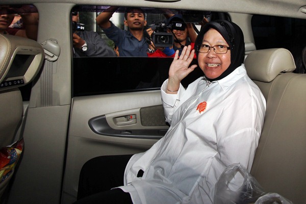  Tri Rismaharini Datangi Kantor KPK