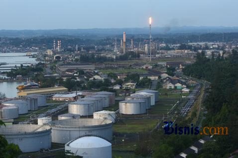  Sentimen Suplai Baru Bayangi Keinginan OPEC, WTI &amp; Brent Turun Tajam