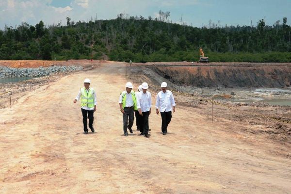  Tinjau Bendungan Sei Gong, Jokowi Berpesan Pengelolaannya Jangan Rebutan