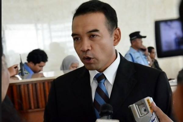  KORUPSI E-KTP: Teguh Juwarno dan Taufik Effendi Mengaku Tak Kenal Penyuap