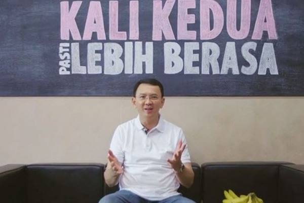  Pilkada DKI 2017 : Ahok Jenguk Orang Sakit di Cilincing