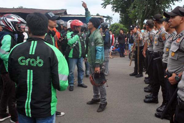  Ojek Online & Sopir Angkot di Bogor Sepakat Damai